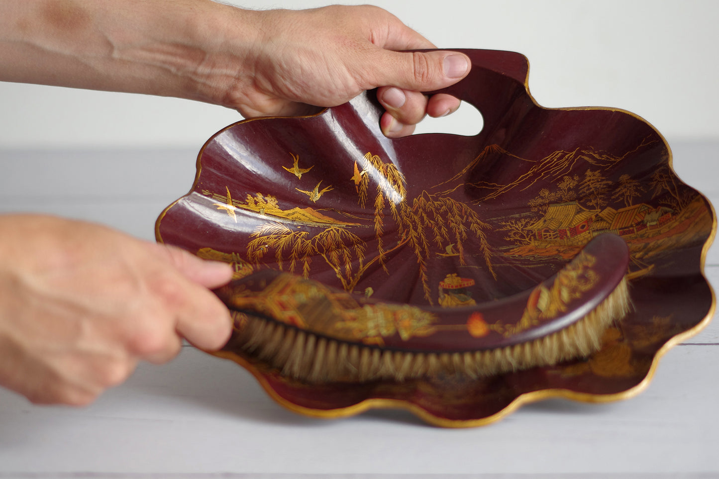 Ramasse-miettes époque Napoléon III. Décor Japonisant