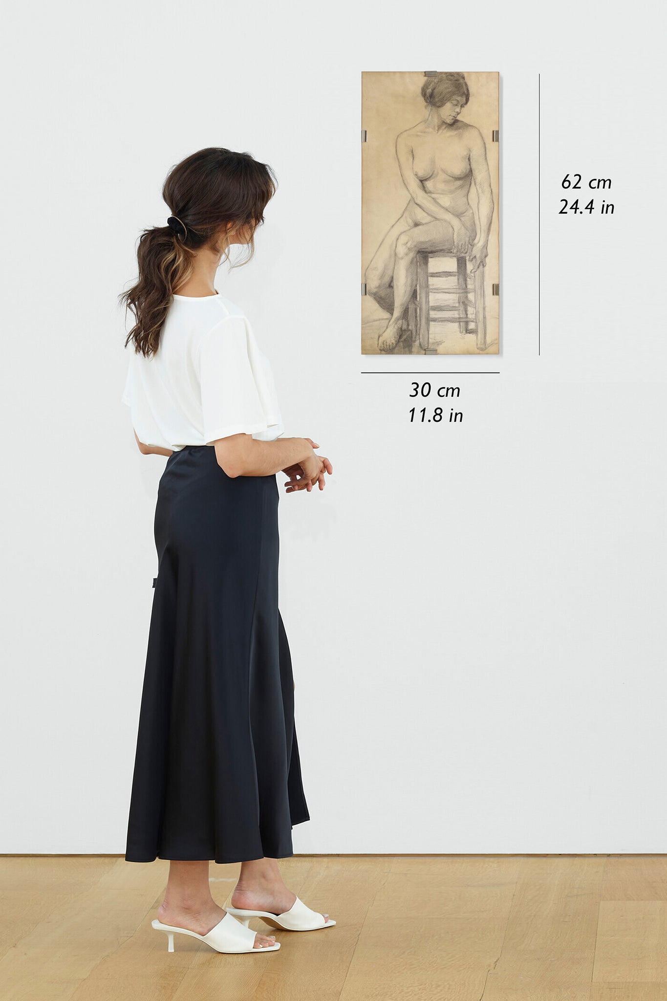 Étude de nu féminin dessin au fusain