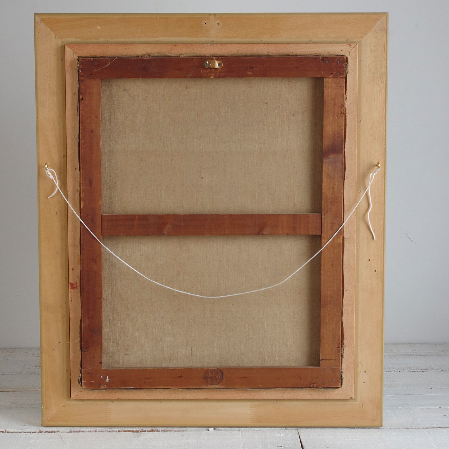 Portrait Homme barbu aux yeux bleus . Huile sur toile . Signée