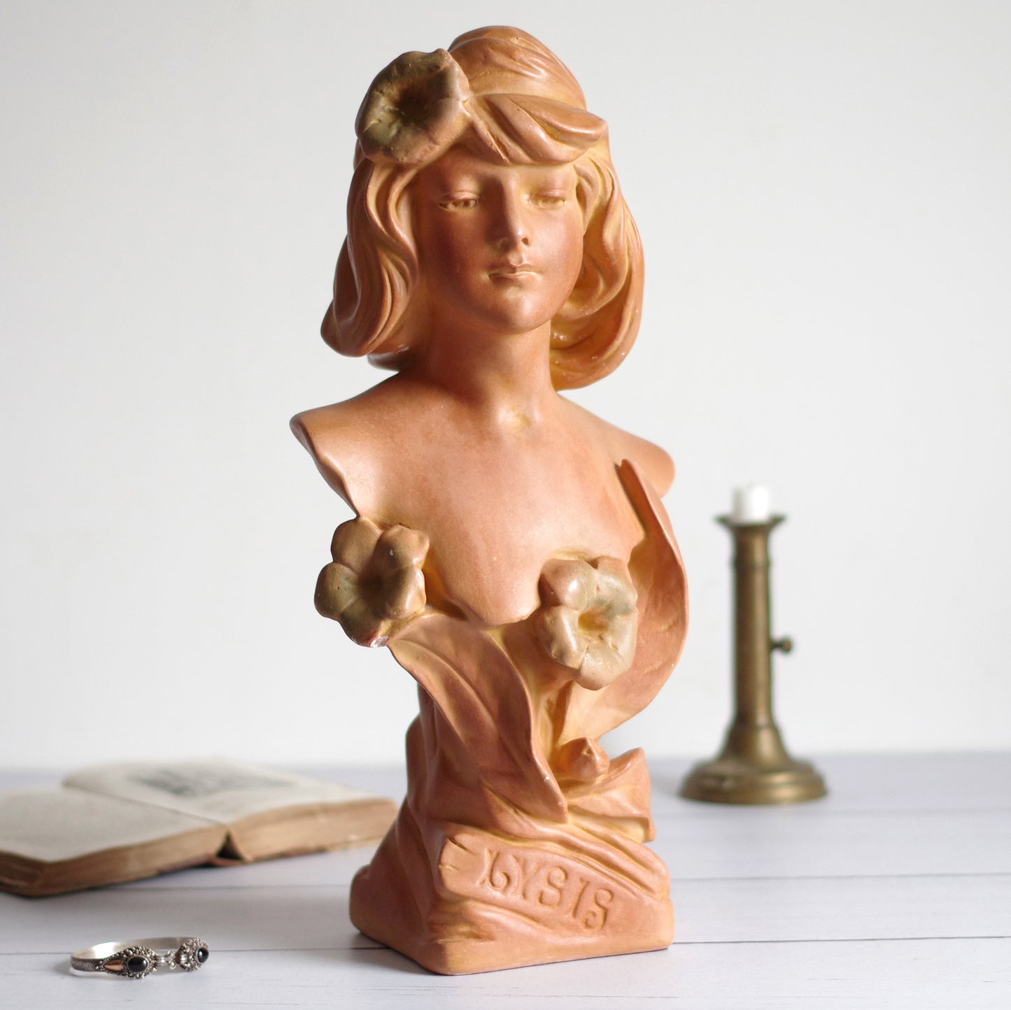 Buste de femme art nouveau Lysis en plâtre