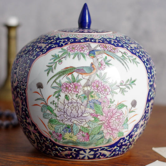 Pot à gingembre chinois. Porcelaine polychrome