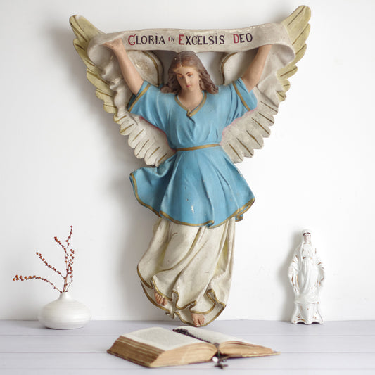 Ange Gloria en plâtre . 19e siècle . Gloria in Excelsis Deo