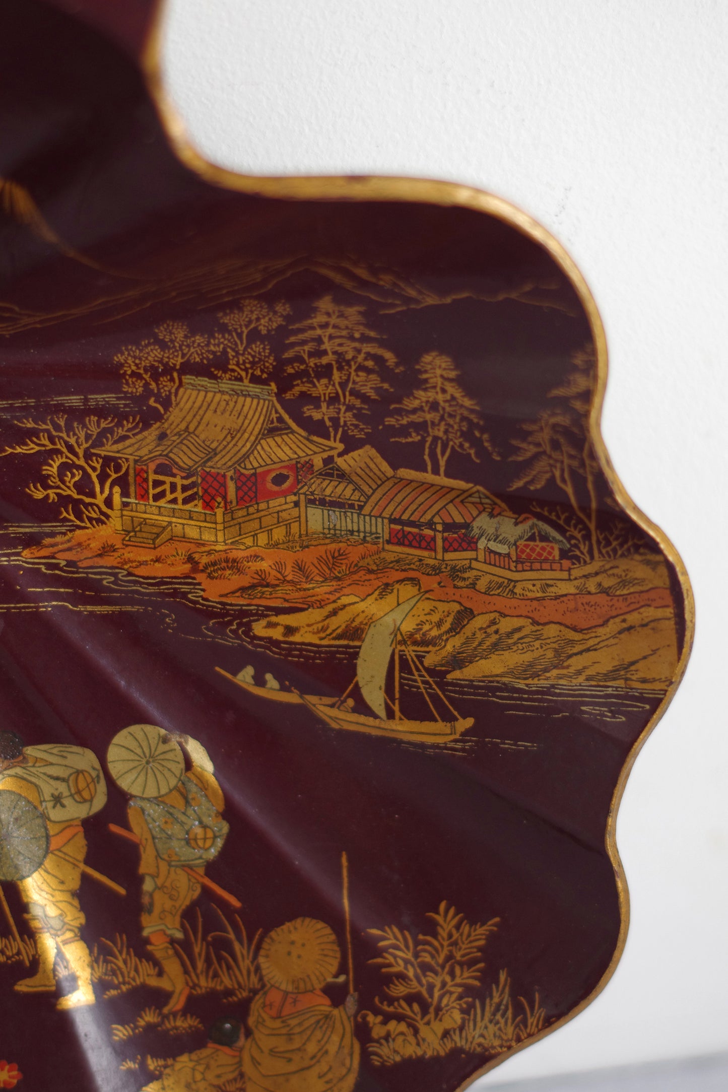 Ramasse-miettes époque Napoléon III. Décor Japonisant