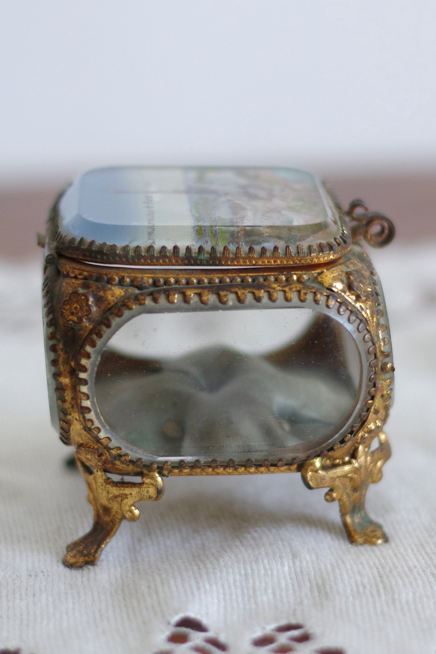 Boîte à bijoux. Souvenir de l'Exposition Universelle de Paris 1900. Tour Eiffel