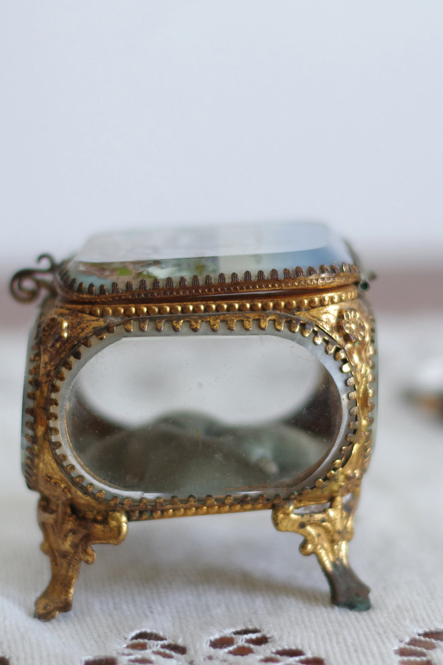 Boîte à bijoux. Souvenir de l'Exposition Universelle de Paris 1900. Tour Eiffel