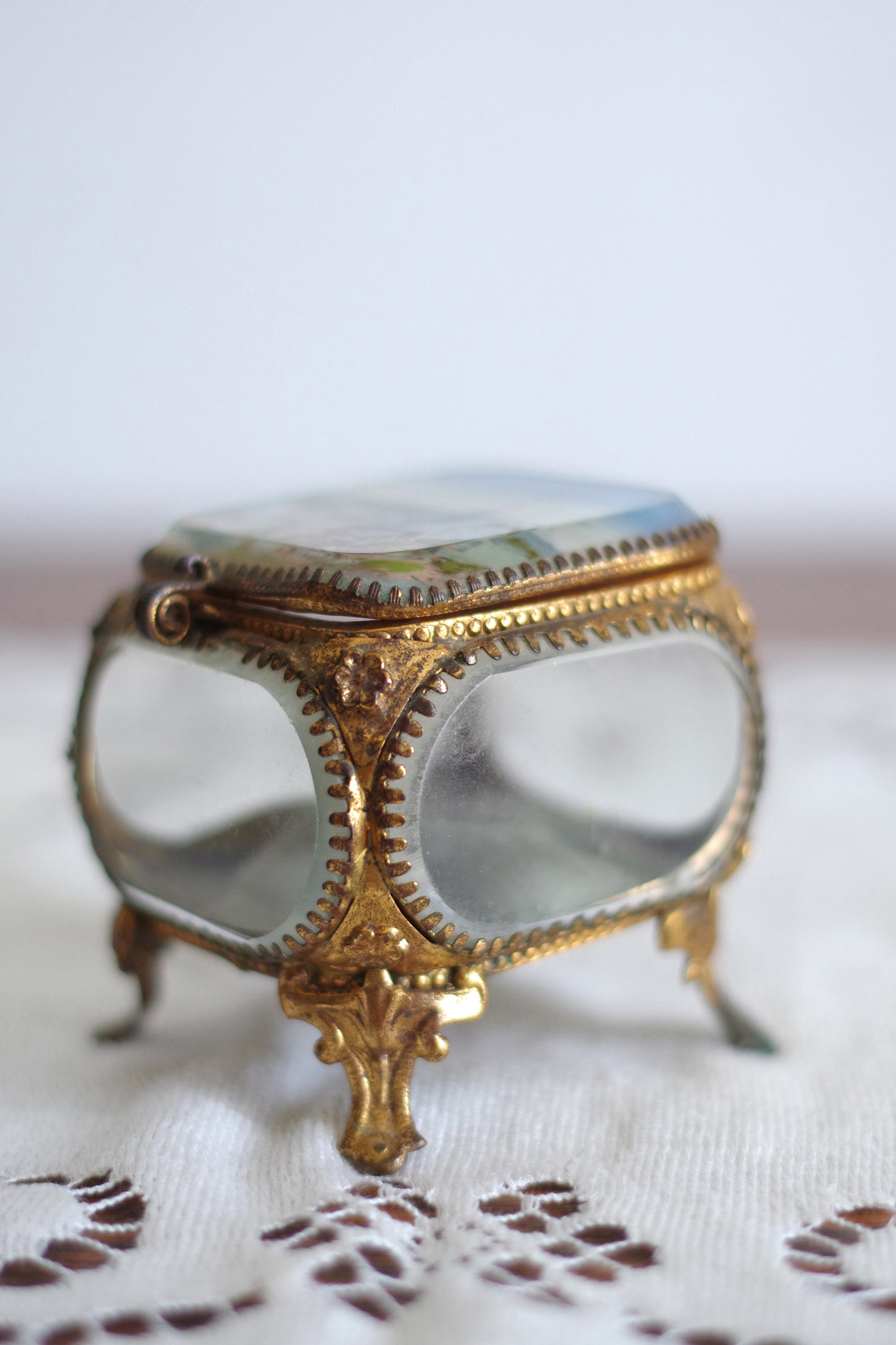 Boîte à bijoux. Souvenir de l'Exposition Universelle de Paris 1900. Tour Eiffel