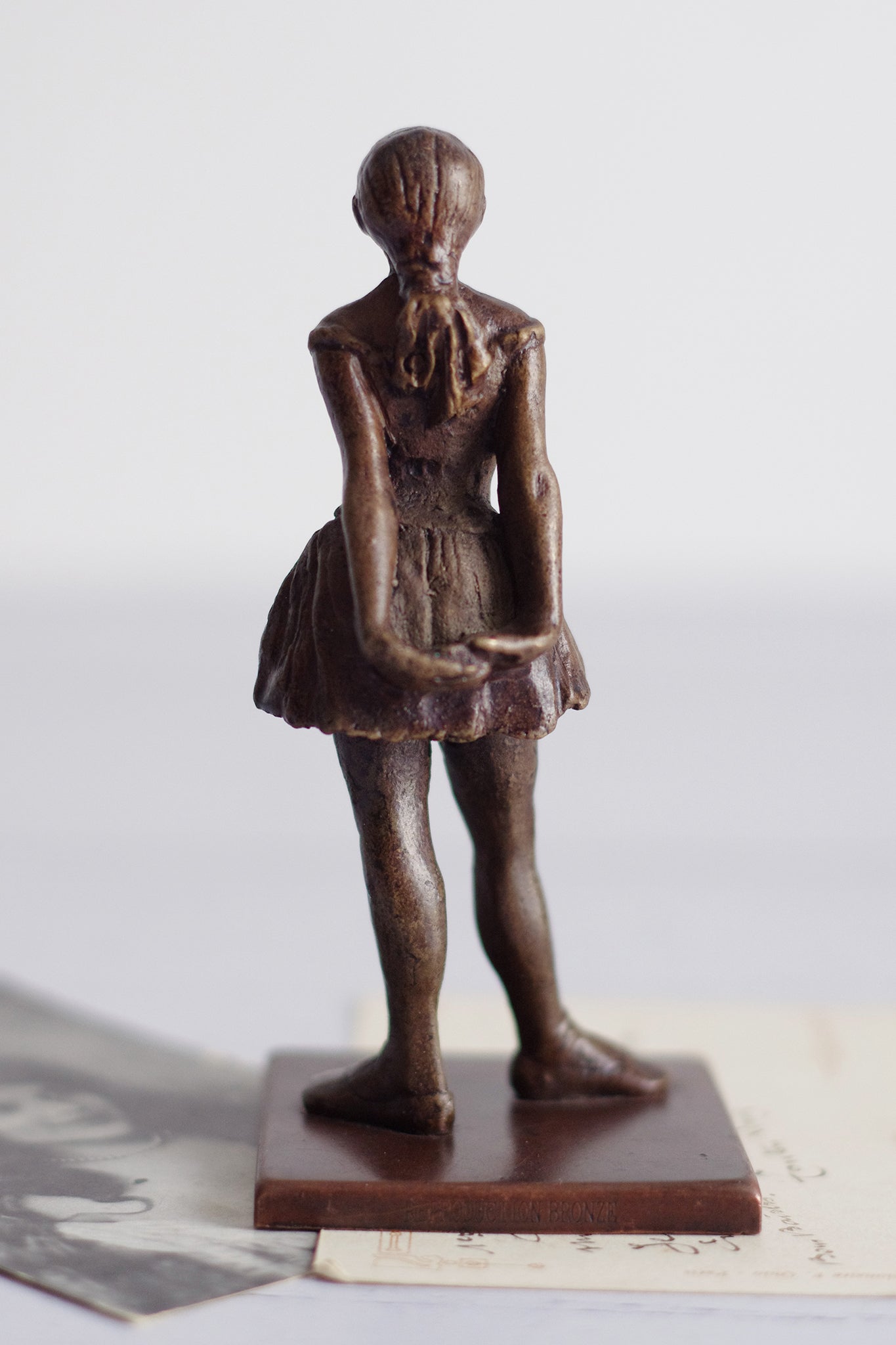 Figurine en bronze. La Petite Danseuse. Edgar Degas