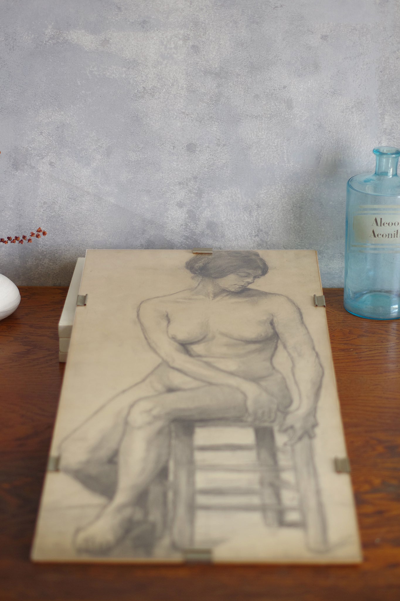 Étude de nu féminin dessin au fusain